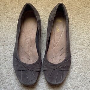 Naturalizer Dark Gray Suede Loafers